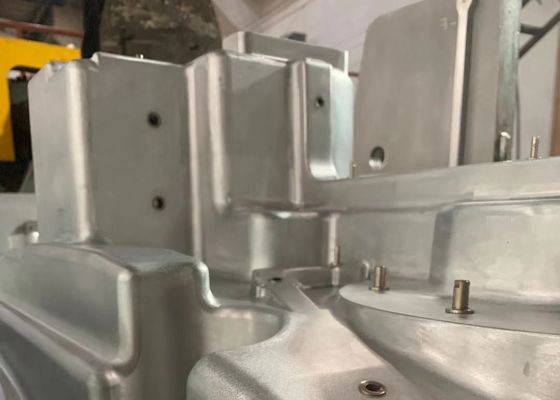 Lldpe ротационное формование отливает подгонянные части в форму ротационное формование заливки формы алюминиевые отливая в форму