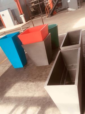 Квадратный бак завода смолы HDPE прессформы MDPE цветочного горшка отливает в форму для высокопрочных баков сада
